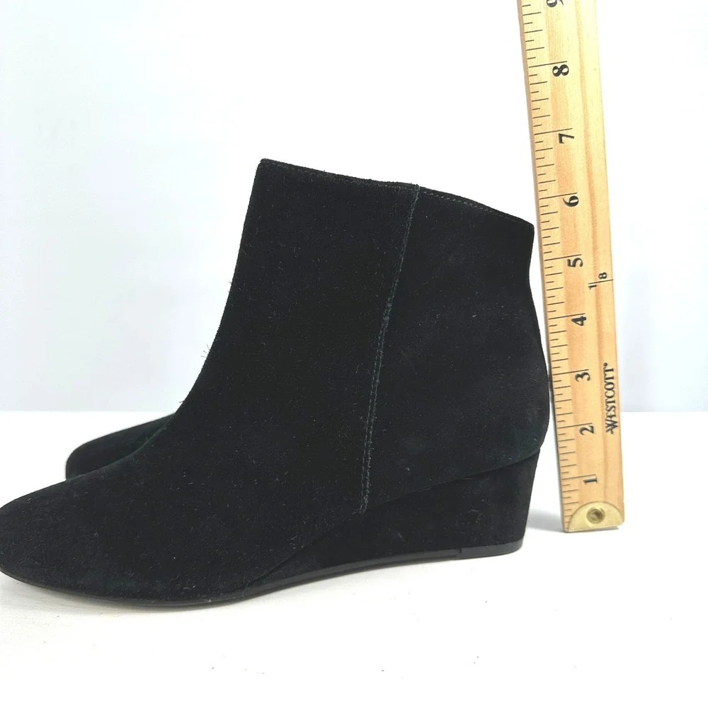 Seychelle's black suede wedge ankle boots 7‎ dark romantic Victorian Goth edgy